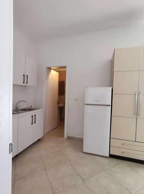 Emilio Apartments Ksamil